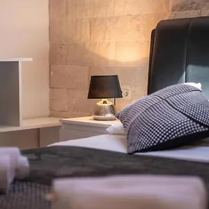 Lägenhetshotell Jidro, Trogir
